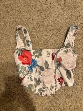 Pretty little thing top